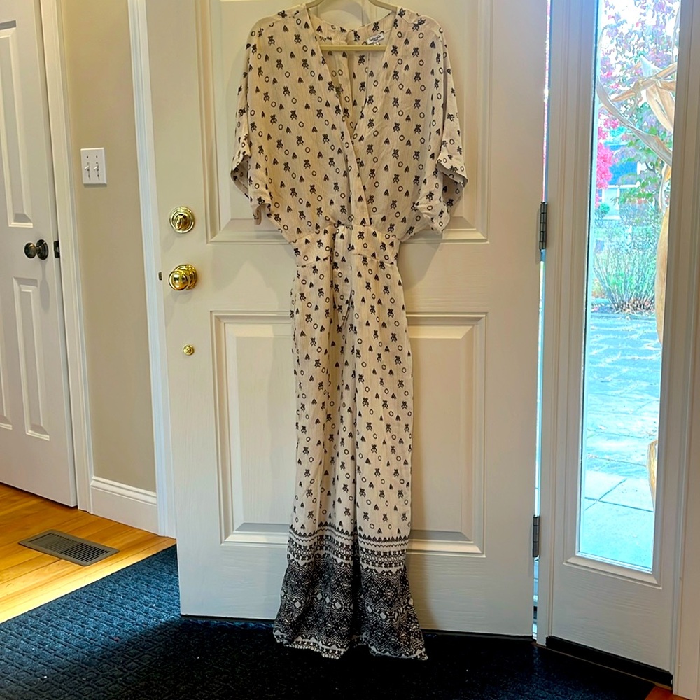 Splendid LA size medium, wide leg romper